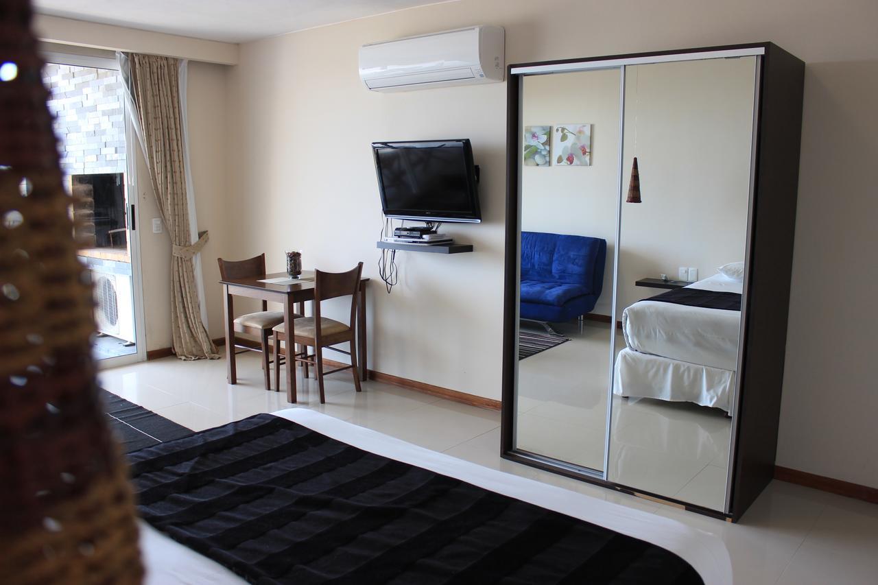 Two-Bedroom Apartment,325907377:JPEG